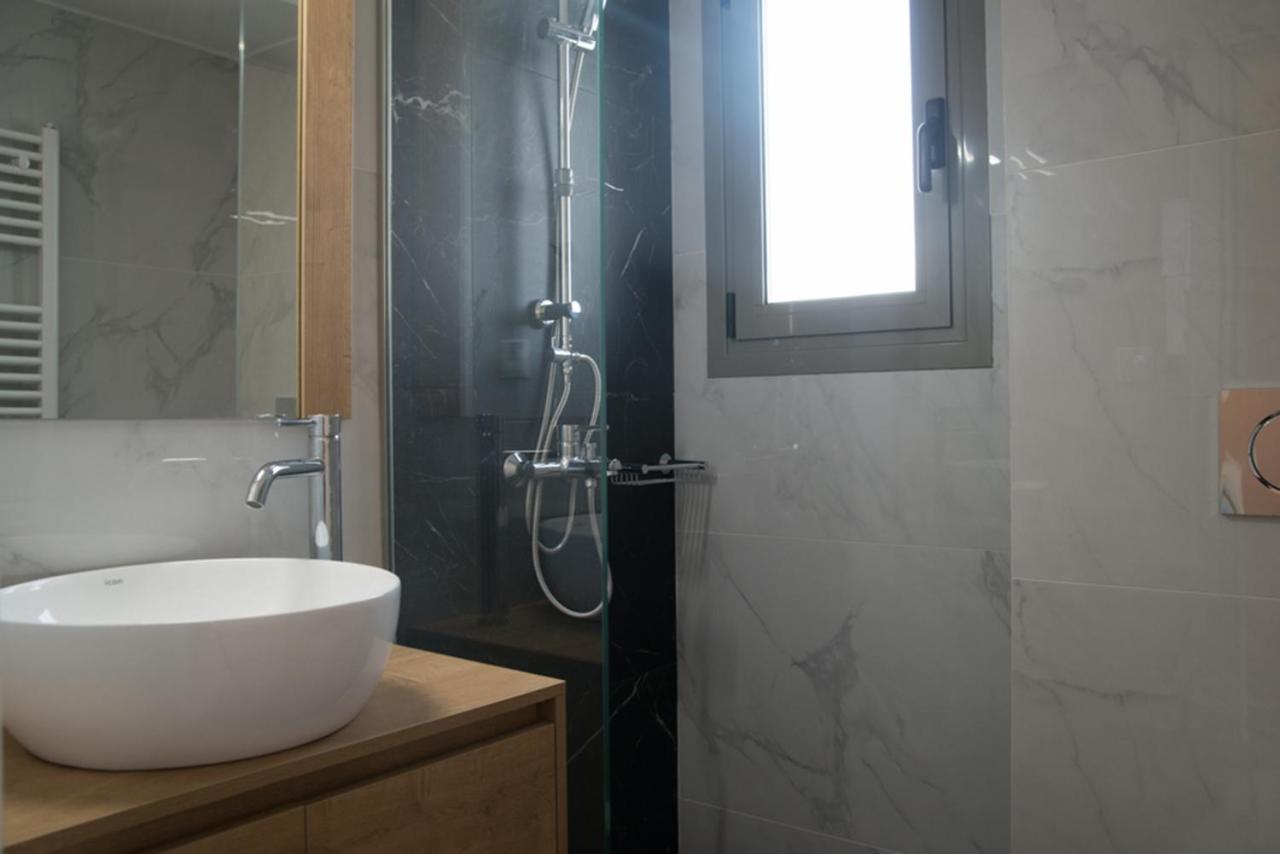 Sia Mare Apartment Kalivia Thorikou Exterior photo