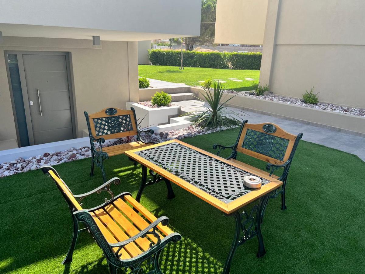 Sia Mare Apartment Kalivia Thorikou Exterior photo